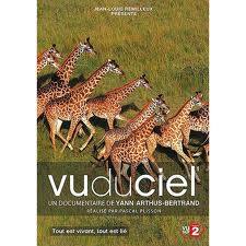 Image de l'objet « VU DU CIEL : TOUT EST VIVANT, TOUT EST LIE »
